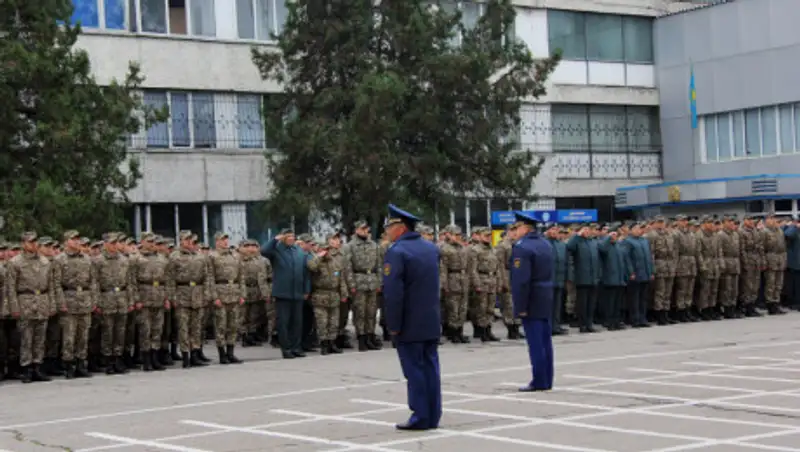 В ВС РК почтили минутой молчания память погибших военнослужащих