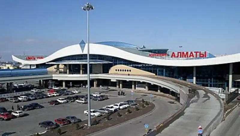 В аэропорту Алматы задержаны 26 рейсов