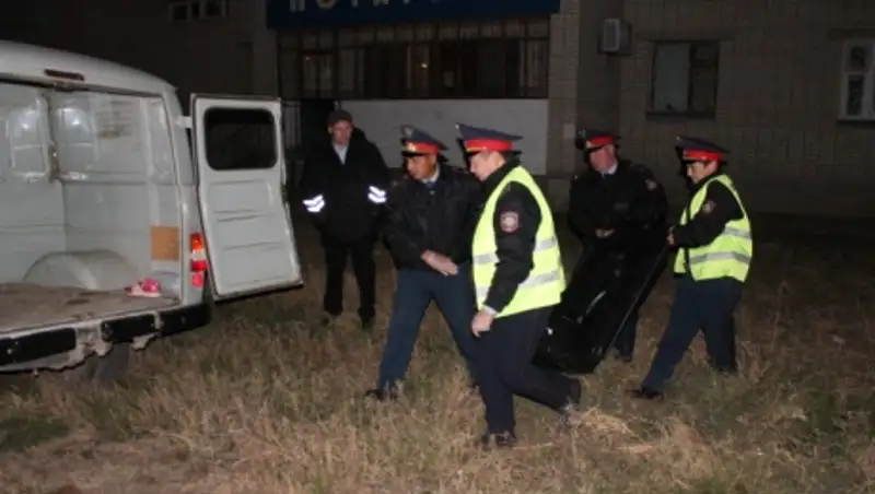 В Уральске 15-летняя школьница спрыгнула с крыши 9-этажного дома