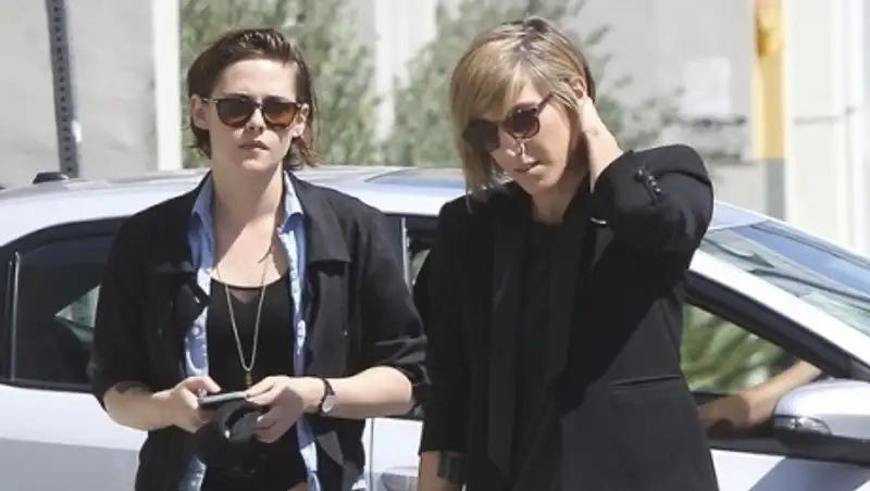 Звезда "Сумерек" Кристен Стюарт закрутила роман с девушкой