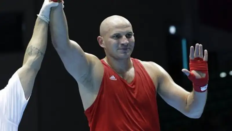 Иван Дычко победил мексиканца Пинсона нокаутом