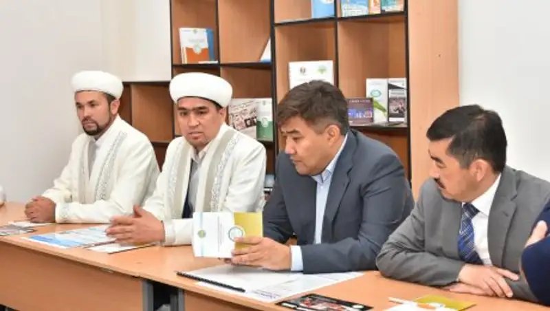 Калетаев рассказал о законопроекте запрещающем ношение одежды, скрывающей лицо