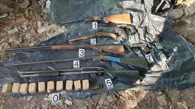 Силовики искали наркотики, а нашли четыре схрона с оружием, фото - Новости Zakon.kz от 17.01.2023 12:08