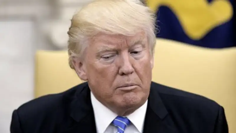 Бывший американский министр рассказал о возможности импичмента Трампа