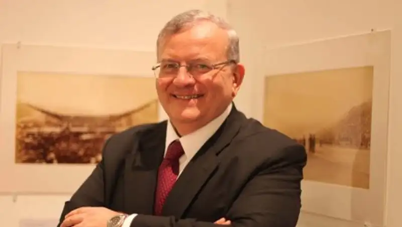 В Рио-де-Жанейро пропал без вести посол Греции