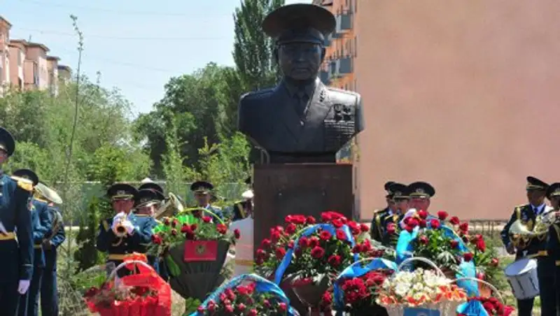 В военном городке Отар открыли парк «Сағадат саябағы» 