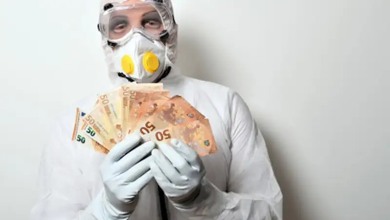 Свыше 500 казахстанских туристов не могут вернуть деньги за туры в Китай