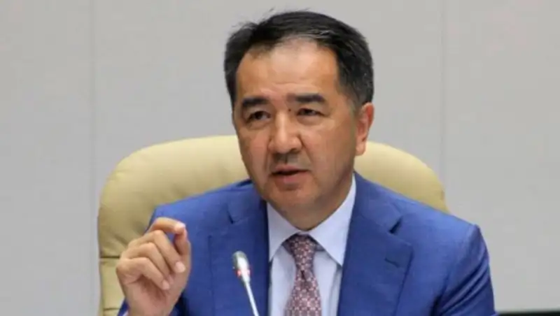 Казахстан окажет гуманитарную помощь Непалу в размере $200 тыс.