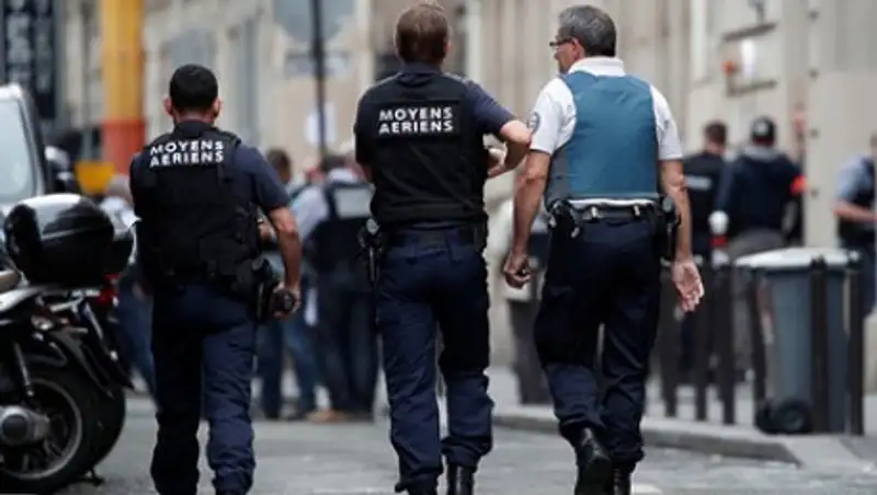 Во Франции предотвратили теракт против секс-меньшинств