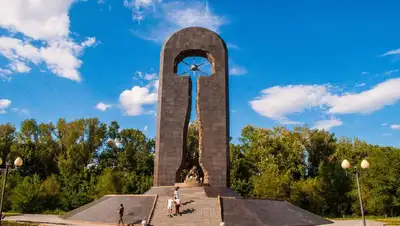 семипалатинский полигон 