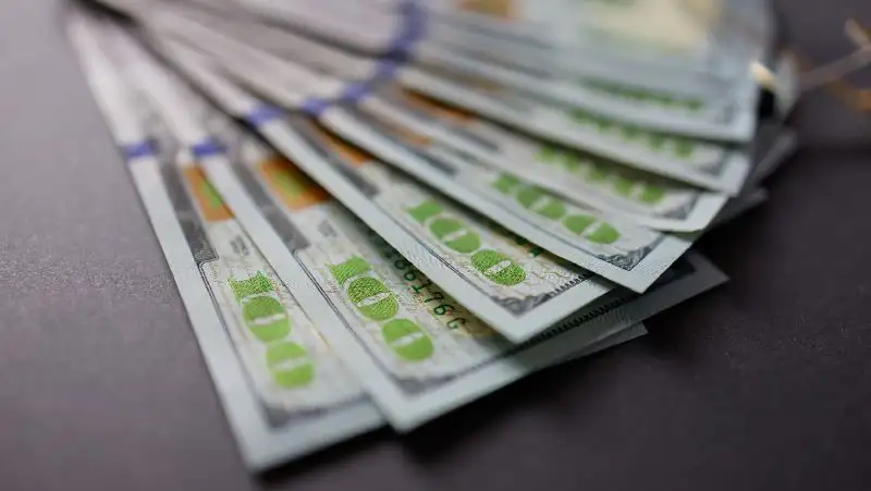 Украина должна выплатить внешний долг в размере 1,4 млрд долларов до 1 сентября