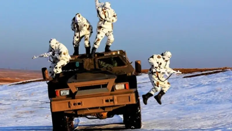 Начались сборы разведподразделений Аэромобильных войск