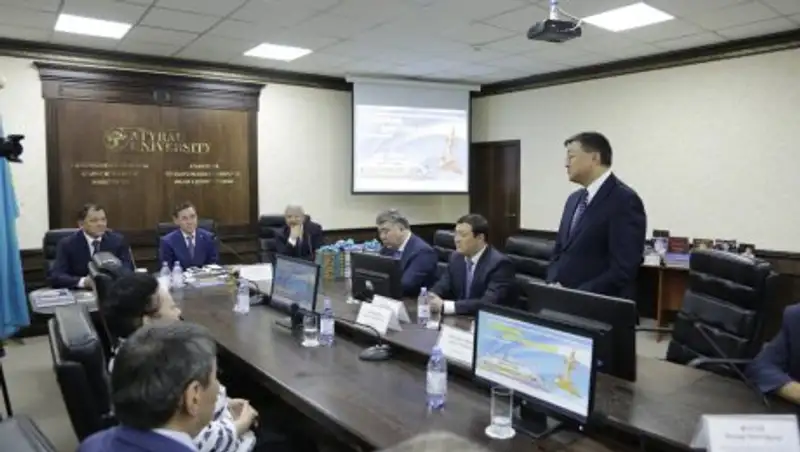 Начальник канцелярии Президента РК Махмуд Касымбеков встретился с атыраускими студентами