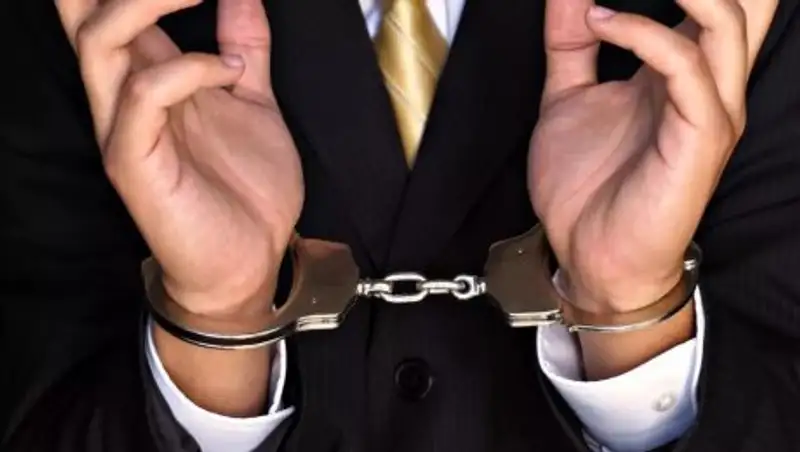 За взятки задержан сотрудник Комитета госдоходов