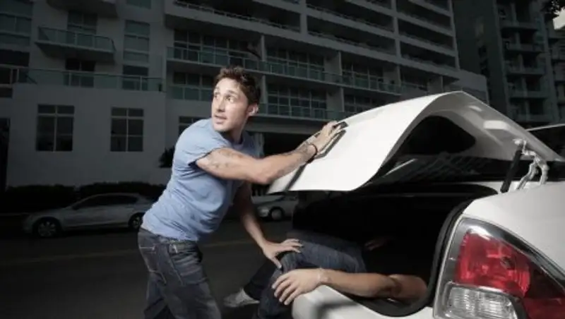 Мужчину избили и похитили в Капшагае