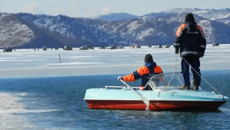 Спасатели на Байкале опровергли сообщения СМИ о гибели сына Януковича