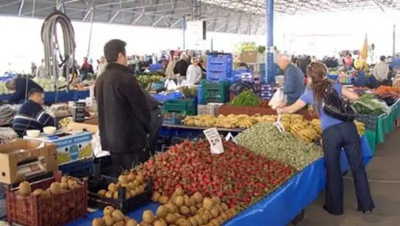 Только треть алматинцев обращают внимание на качество продуктов