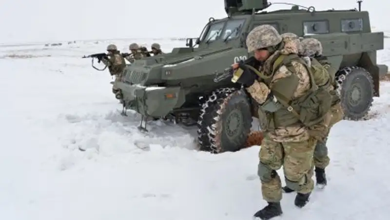 Масштабная контрольная проверка проходит в Вооруженных Силах Казахстана