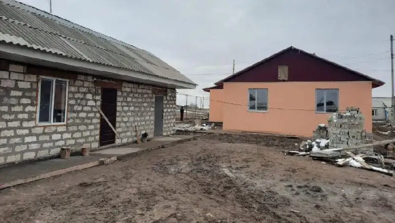 Для жителей сел ЗКО, пострадавших от весеннего паводка, строят новые дома