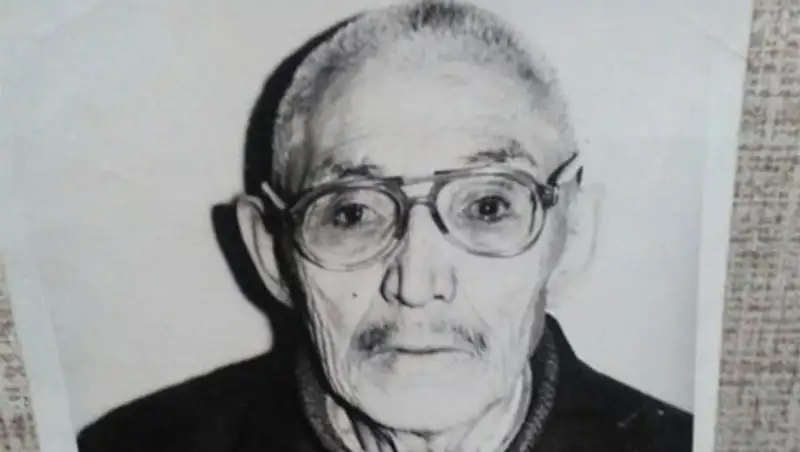 Кали-ата Жусупов со слезами на глазах рассказывал, как они дошли до Берлина