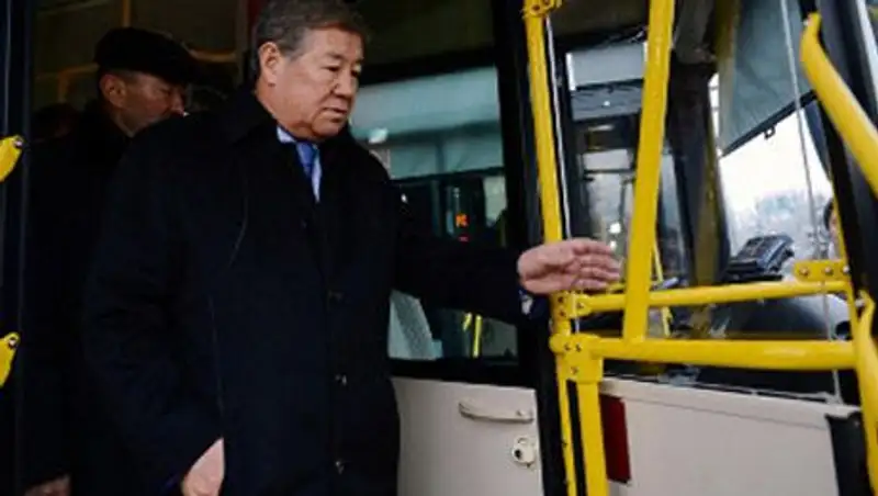 В Алматы водителей будут сажать в тюрьму за воровство денег из валидаторов