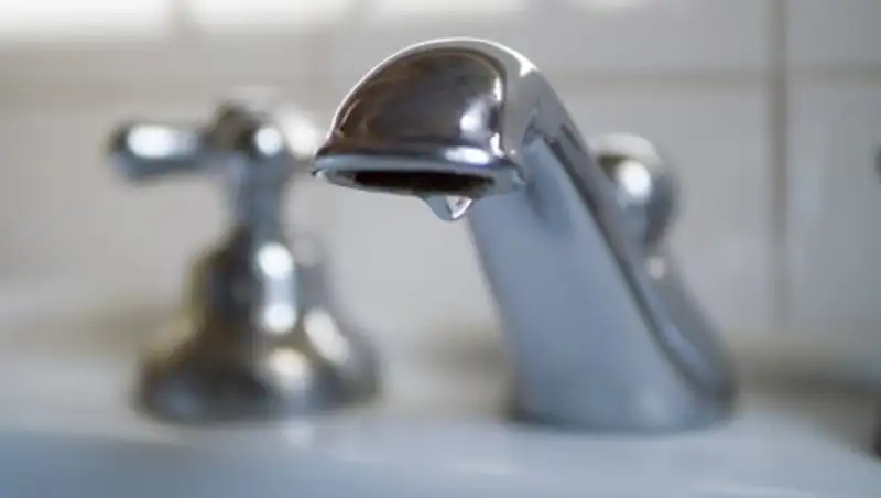 Жители левобережья Астаны остались без воды