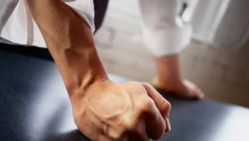 В Карагандинской области учителя обвинили в избиении ученика