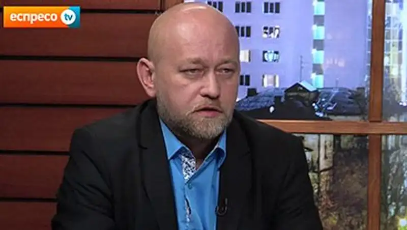 В Донбассе нашли третью воюющую сторону