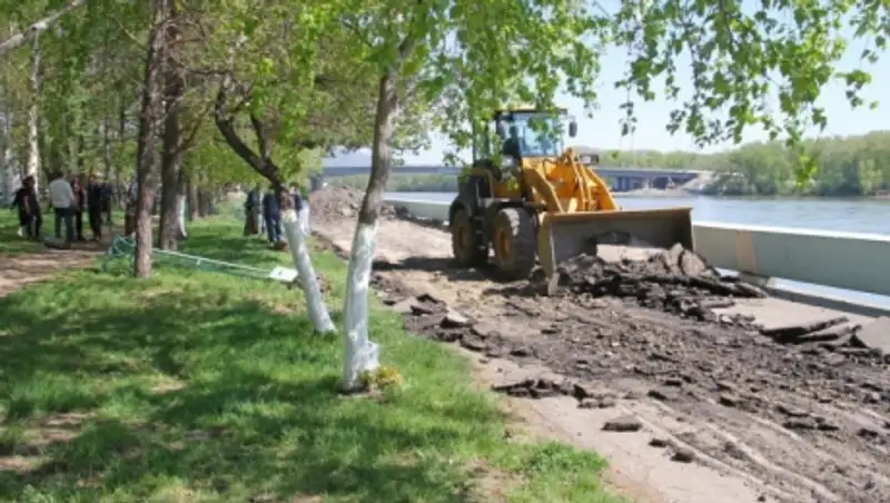 В Усть-Каменогорске началась масштабная реконструкция набережной Иртыша