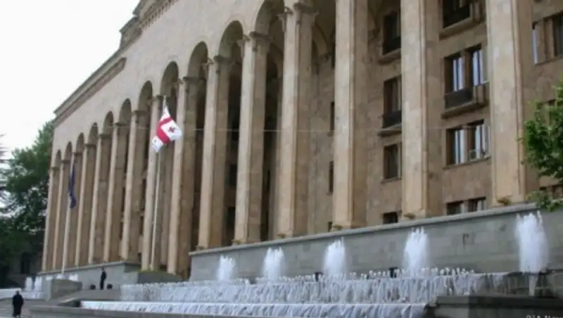 В Грузии недовольны законами о прослушке