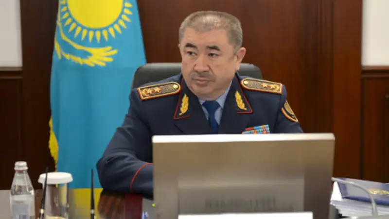 Тургумбаев объявил строгий выговор начальнику ДП Алматы за ДТП на блокпосту