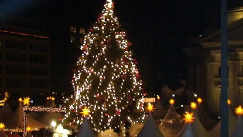 Более 50 тысяч немцев на Рождество уйдут из дома из-за бомбы Второй мировой