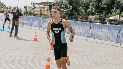 Азиада в Ханчжоу: Аян Бейсенбаев завоевал бронзу в триатлоне