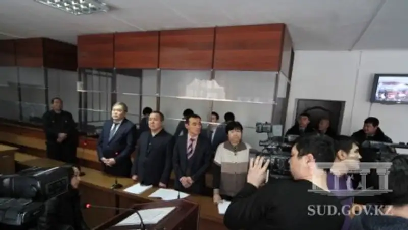 Суд вынес приговор Утеуову и другим экс-полицейским