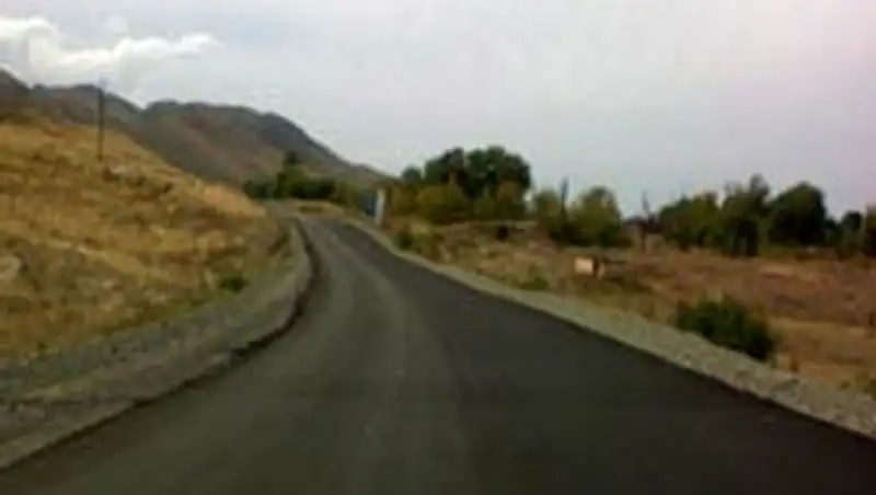 На ремонт дороги Усть-Каменогорск-Рахмановские ключи в 2015 году выделили 1,5 млрд. тенге 