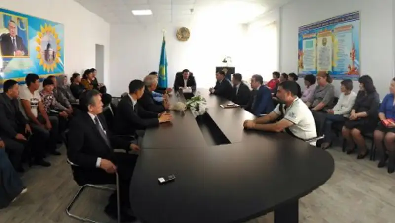 Аким Актюбинской области встретился с председателем Правления НПП А.Мырзахметовым