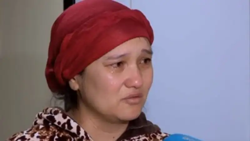 В Шымкенте многодетную мать выгоняют из арендного жилья