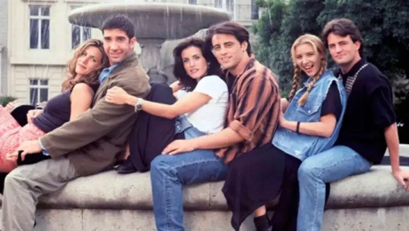 "Друзья" могут воссоединиться в "золотом эпизоде"