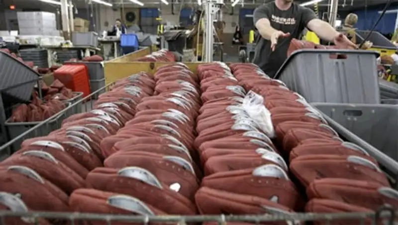 В Алматы построят мини - завод по производству спортивных мячей