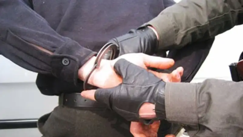 В убийстве девятилетней российской школьницы подозревают бомжа