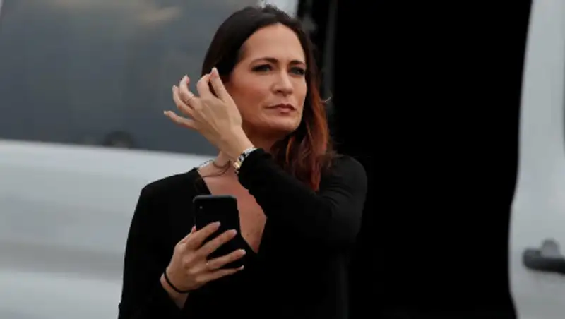 Пресс-секретарь Трампа пострадала в драке между журналистами