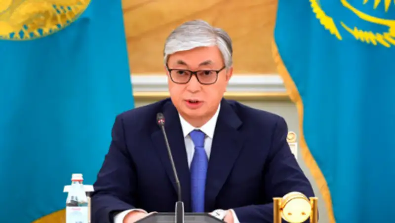 Токаев поприветствовал представителей президентского кадрового резерва в Акорде