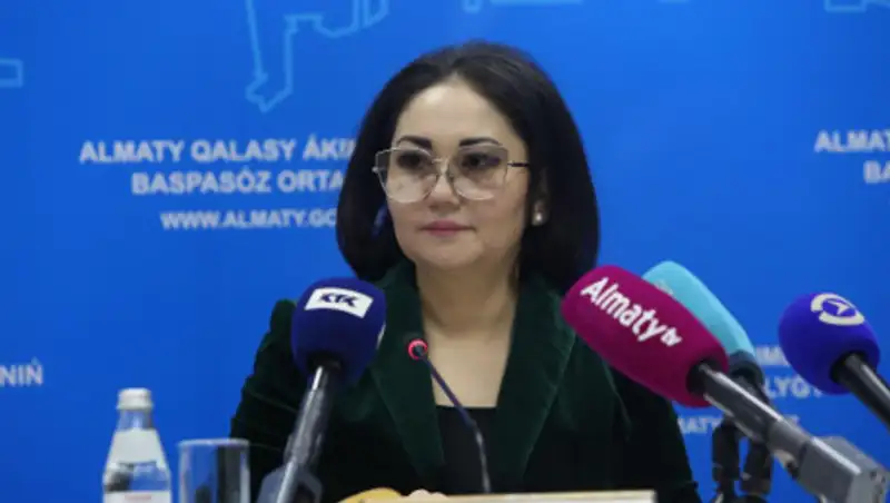 Все прибывающие из зон риска находятся под наблюдением - главный санврач Алматы