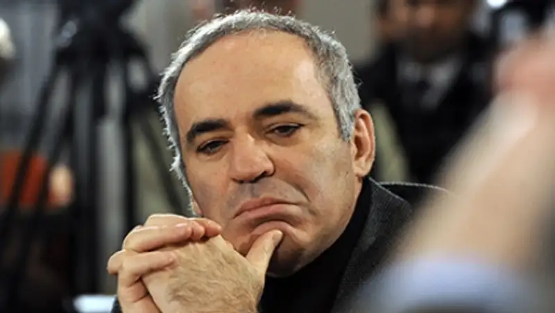 ФИДЕ уличила Каспарова в коррупции и дисквалифицировала на два года