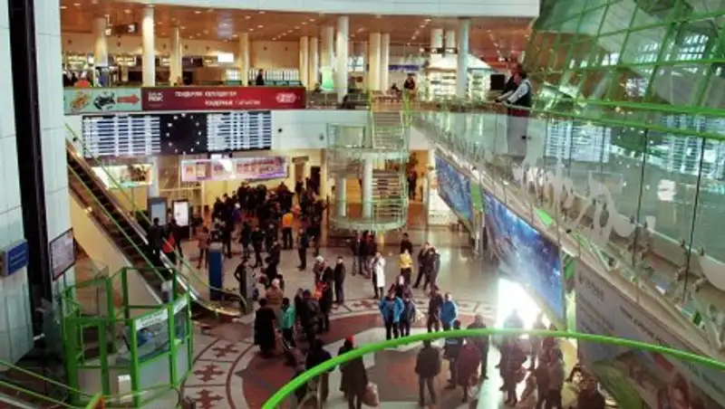 В Астану прилетел первый рейс из Алматы после эвакуации в аэропорту