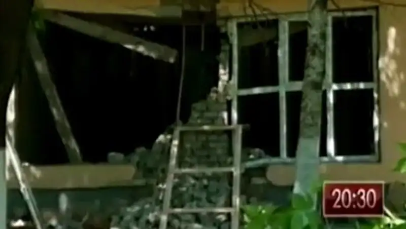 В Уральске жителям аварийного дома предложили разъехаться по родным и близким