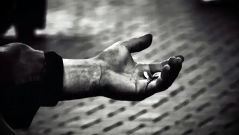 Мэр Нью-Йорка призвал горожан перестать подавать милостыню