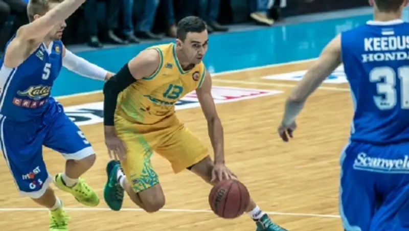 "Астана" одержала победу над "Калевом"