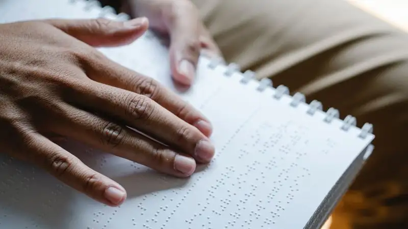 Как правильно оборудовать рабочее место лица с инвалидностью