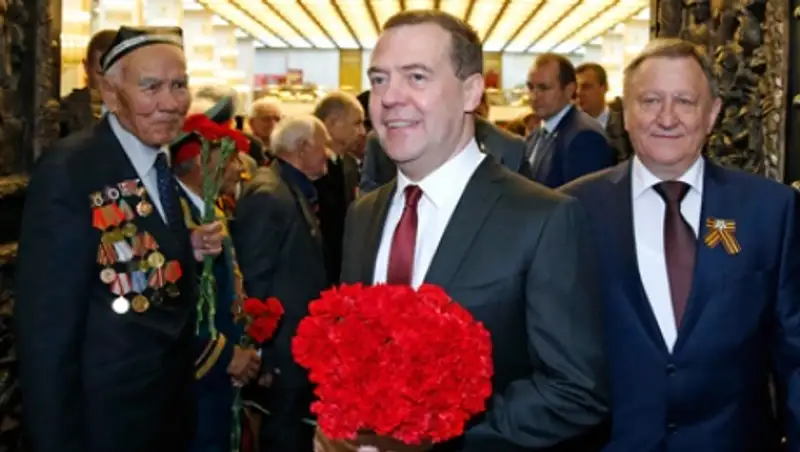 МИД Украины направил Москве ноту протеста в связи с посещением Крыма Медведевым